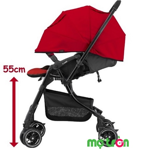 Đặc biệt ghế ngồi xe đẩy được thiết kế cao hơn so với mặt đất 55 cm