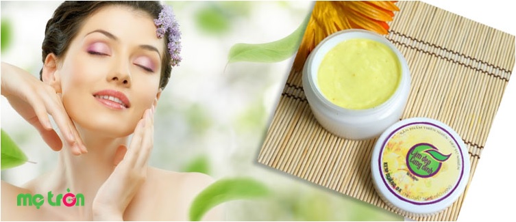 Sử dụng thường xuyên, đều đặn sẽ mang đến cho bạn làn da trắng sáng tự nhiên