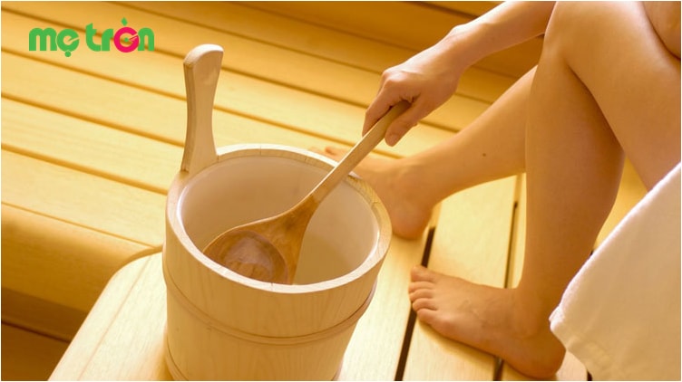 Xông tắm sau sinh là cách tốt nhất để chăm sóc cơ thể cho mẹ sau sinh Xông tắm sau sinh là cách tốt nhất để chăm sóc cơ thể cho mẹ sau sinh