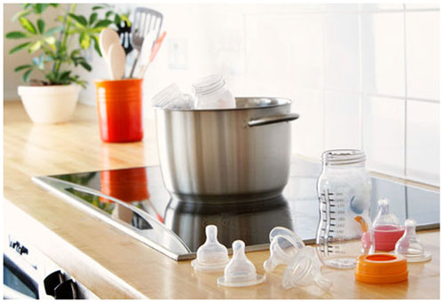 Đây là phương pháp được rất nhiều mẹ ưa chuộng vì tiết kiệm chi phí mach-me-4-cach-tiet-trung-binh-sua-cho-be.jpg (33 KB)