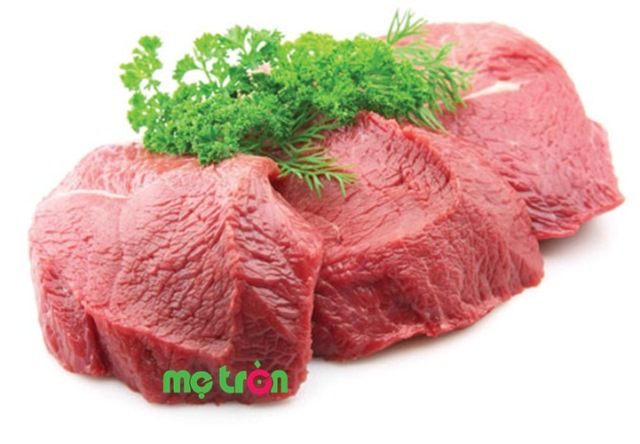  Thịt chính là nguồn cung cấp thực phẩm không thể thiếu đối với sự phát triển toàn diện của bé về thể chất và trí não