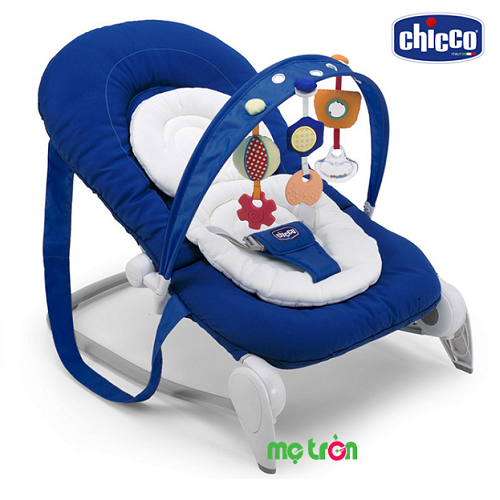 Ghế rung cho bé Chicco Hoopla cũng là một chiếc ghế rung với thiết kế thông minh, an toàn, chất liệu cao cấp, thoáng mát sẽ là mồ chiếc ghế rung tiện dụng cho bé. Là một trong những sản phẩm được ưa chuộng nhất hiện nay, không chỉ vì sự tiện dụng mà ghế rung mang lại mà còn là sự thích thú của bé khi nằm lên và được tận hưởng những nhịp rung đều và êm ái.