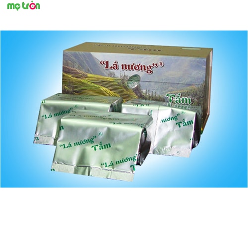 Lá nương tắm cao cấp là sản phẩm thuộc thương hiệu Lá Nương Việt Nam được sản xuất từ những lá nương tự nhiên được hái và sấy khô một cách kỹ lưỡng, với thiết kế túi vải thổ cẩm dùng để chăm sóc sức khỏe cho mẹ sau sinh. Sản phẩm đặc biệt dùng được cho tất cả mọi người khi căng thẳng hay mệt mỏi.