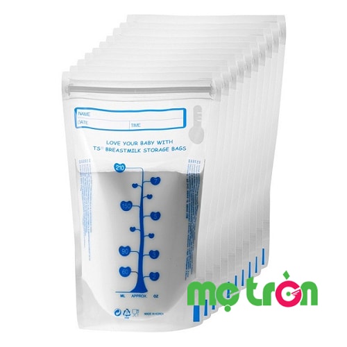 <p>Túi trữ sữa có cảm ứng nhiệt Unimom UM870152 (40 Túi – 210ml) được nhập khẩu từ Hàn Quốc, được tích hợp tính năng cảm ứng nhiệt thông minh độc đáo duy nhất trên thị trường và được Cục thực phẩm và Dược phẩm Mỹ phê duyệt nên an toàn 100%, không có bất cứ chất độc hại nào trong suốt quá trình sử dụng cho trẻ.</p>