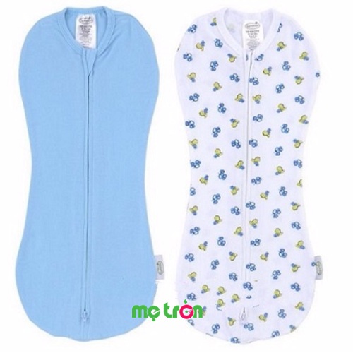 Túi quấn của Summer SM72740 với thiết kế ấm áp mang lại cho bé cảm giác êm ái, dễ chịu nhất khi ngủ, giúp bé có giấc ngủ ngon lành, ấm áp. Túi được làm bằng chất liệu cotton thông thoáng, bé vẫn rất ấm áp khi nằm trong túi ngủ mà không có cảm giác bức bí và ngột ngạt. Thiết kế thông minh, có khóa kéo 2 đầu, giúp cho việc thay tã vào ban đêm dễ dàng hơn.