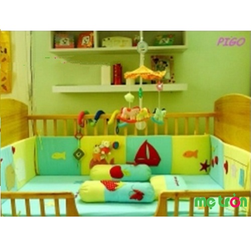 Fullset quây chăn ga gối FS 018 hàng Việt Nam chất lượng cao được làm từ chất liệu 100% cotton êm ái, mềm mại và thoáng mát tạo cho bé cảm giác thoải mái khi ngủ. Màu trắng xanh trang nhã kết hợp với họa tiết trăng sao dễ thương giúp kích thích thị giác của bé.